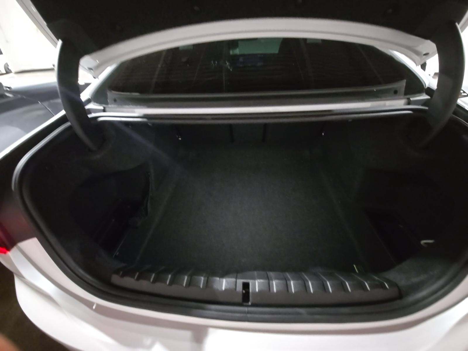 2025 BMW 4 Series 430i RWD