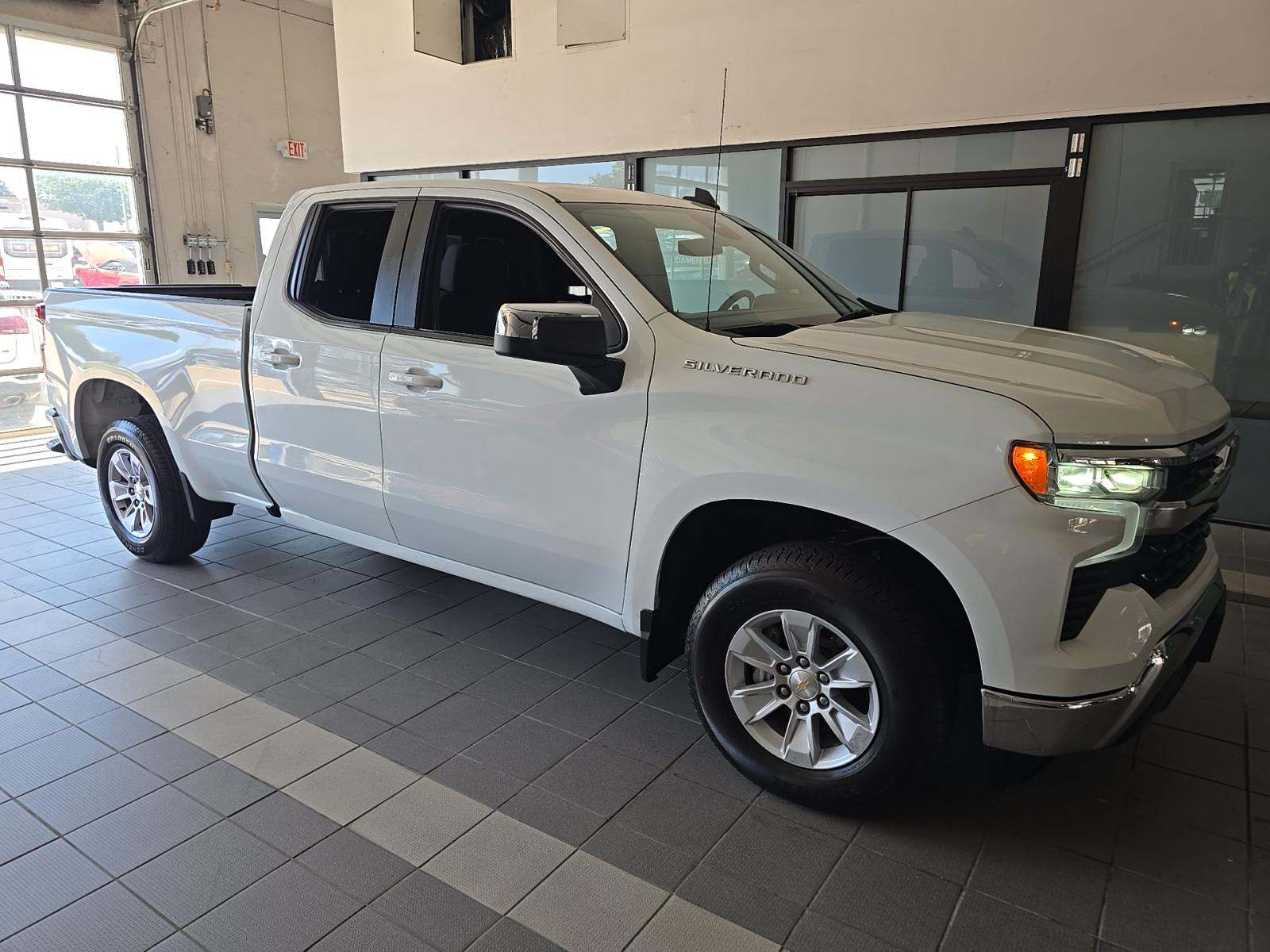 2025 Chevrolet Silverado 1500 LT RWD