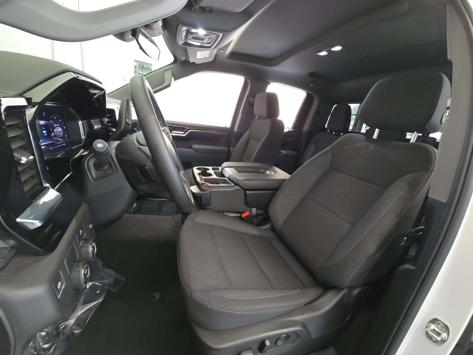 2025 Chevrolet Silverado 1500 LT RWD