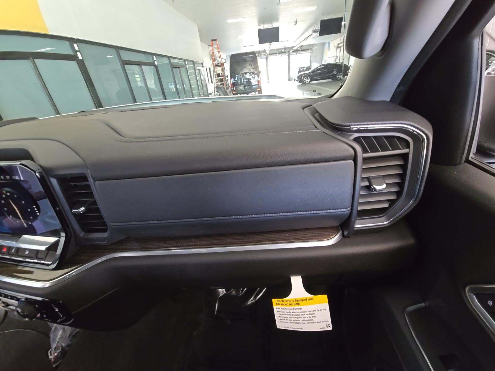 2025 Chevrolet Silverado 1500 LT RWD