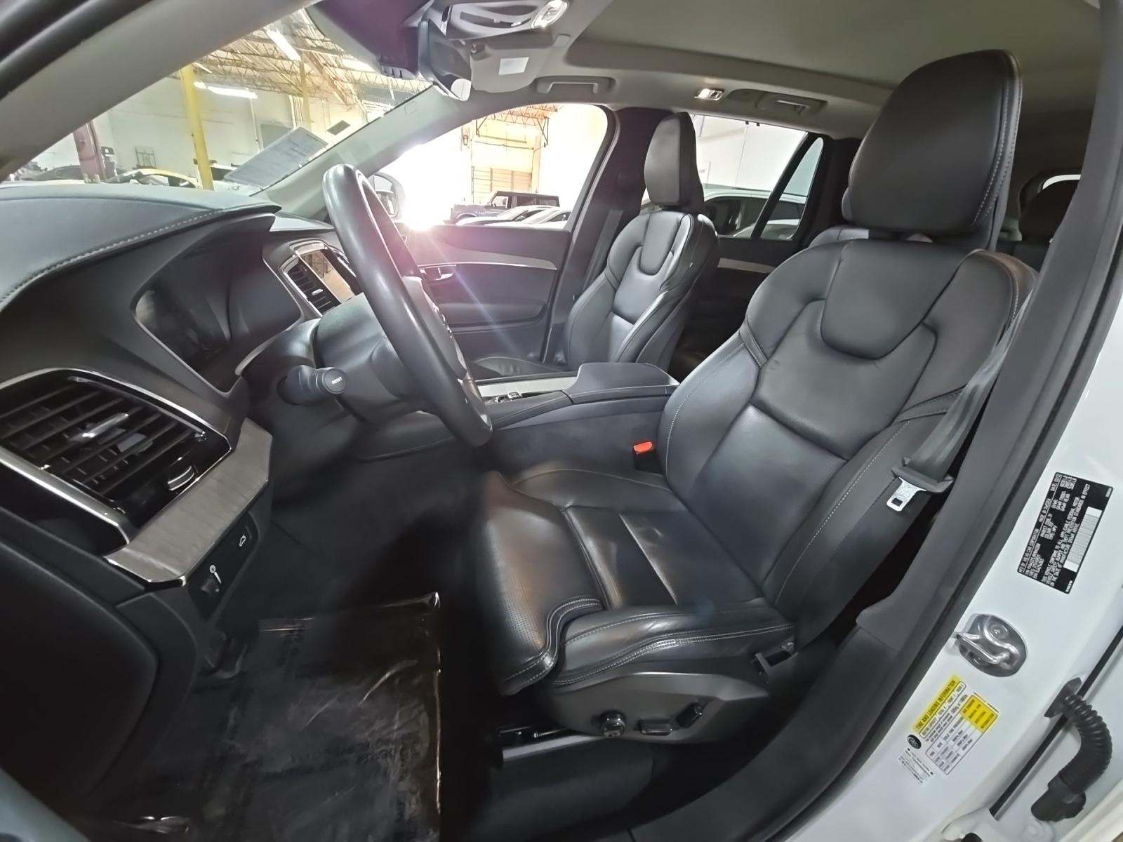 2022 Volvo XC90 T6 Inscription AWD