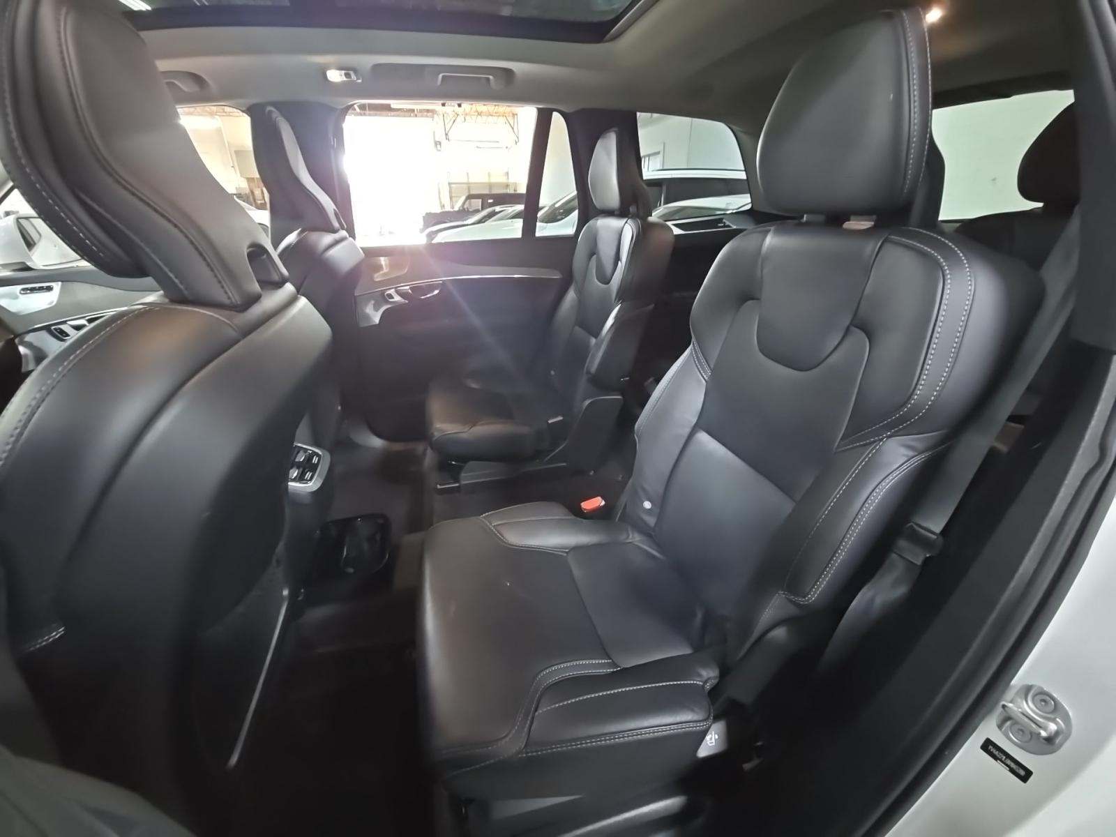 2022 Volvo XC90 T6 Inscription AWD