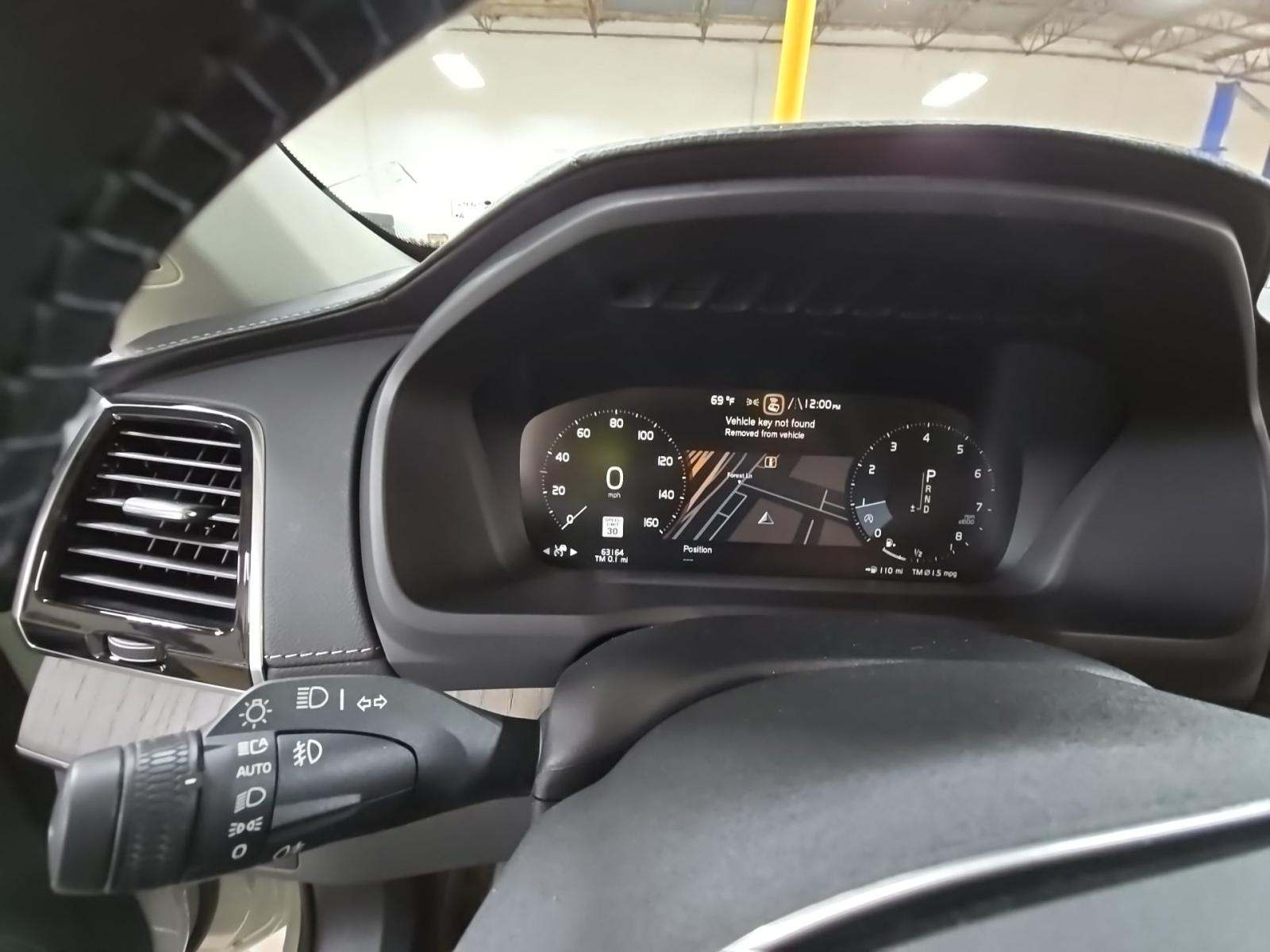 2022 Volvo XC90 T6 Inscription AWD