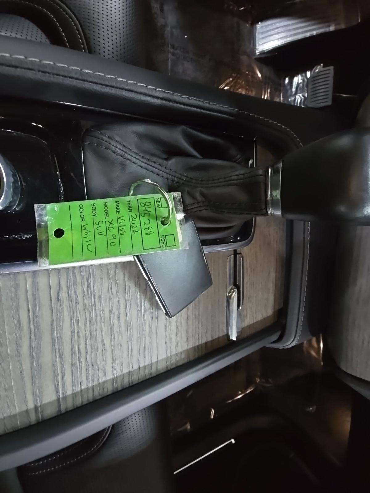 2022 Volvo XC90 T6 Inscription AWD