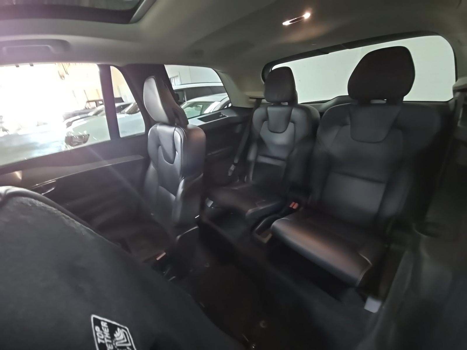 2022 Volvo XC90 T6 Inscription AWD