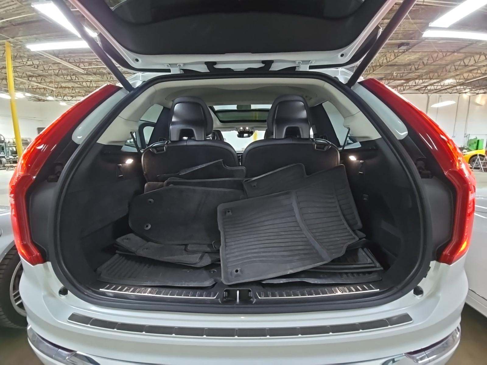 2022 Volvo XC90 T6 Inscription AWD