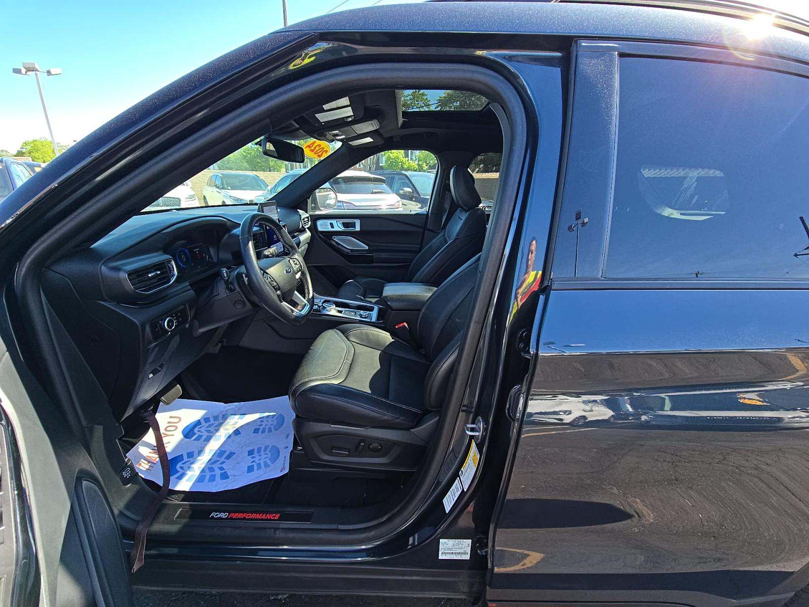 FORD EXPLORER - 2