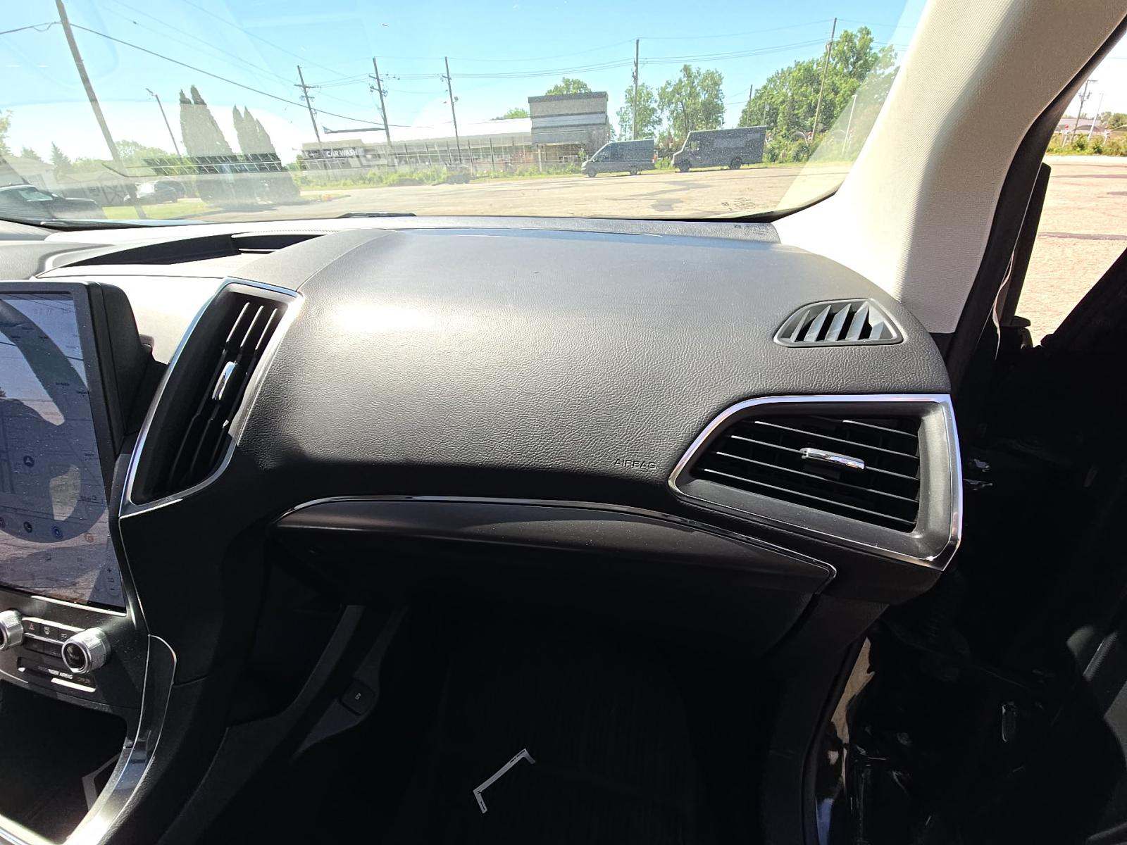 2024 Ford Edge Titanium AWD