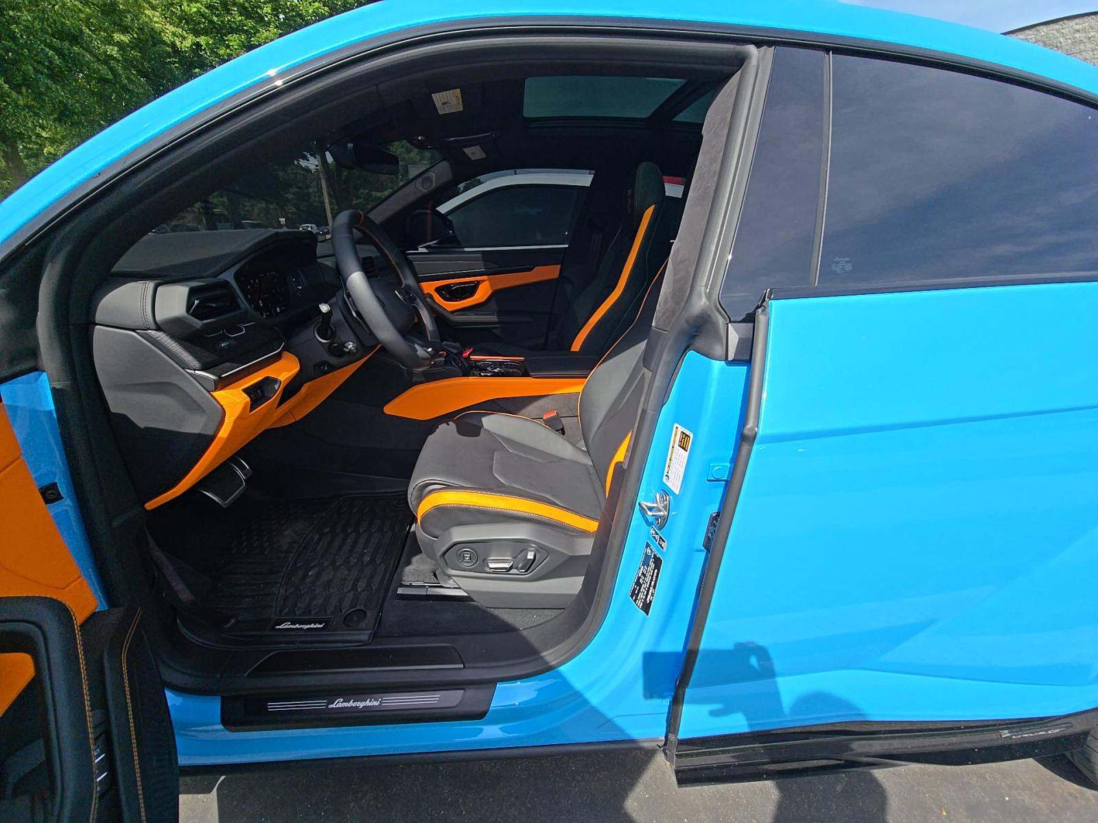 2025 Lamborghini Urus Plug-In Hybrid SE AWD