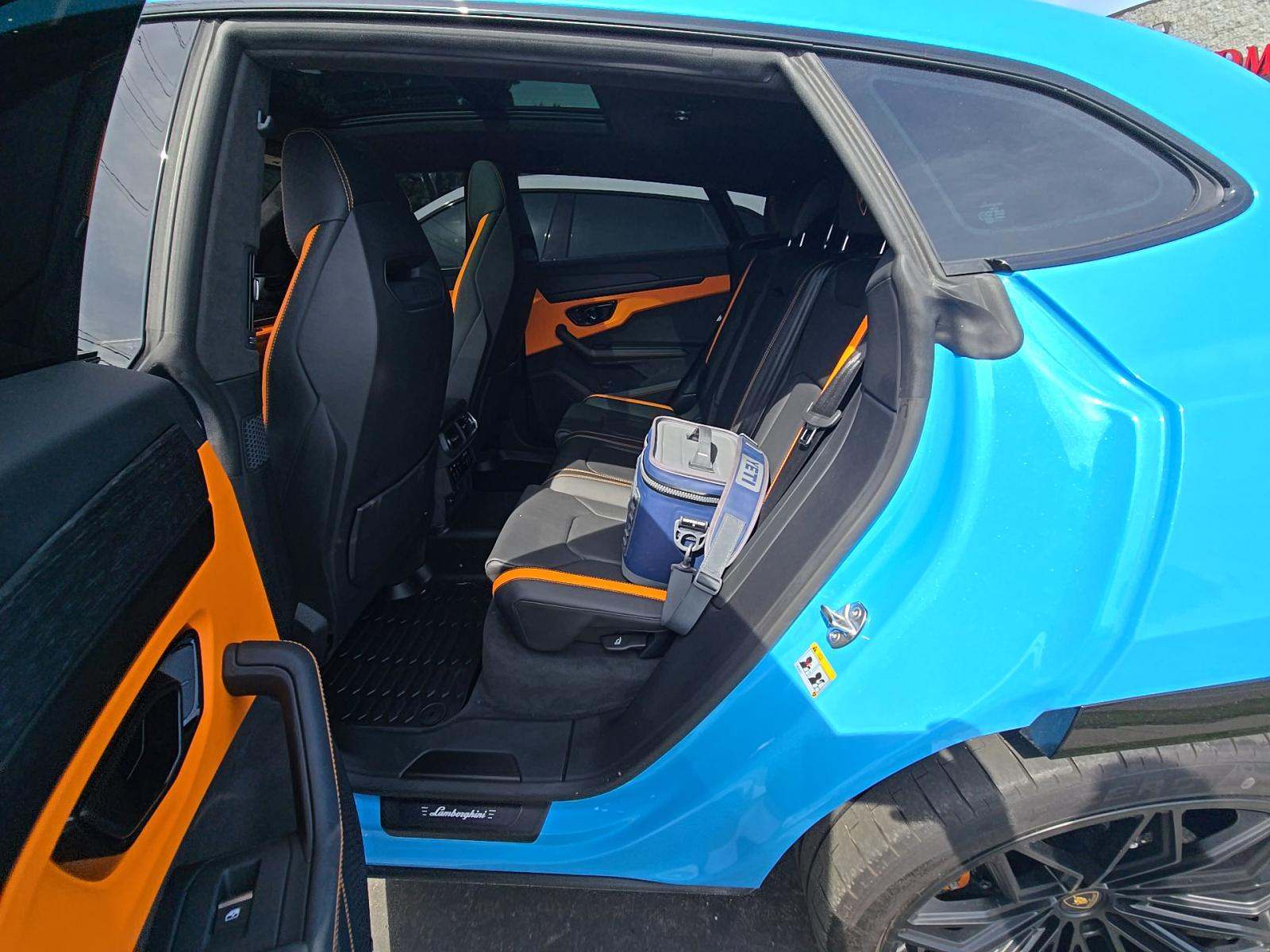 2025 Lamborghini Urus Plug-In Hybrid SE AWD