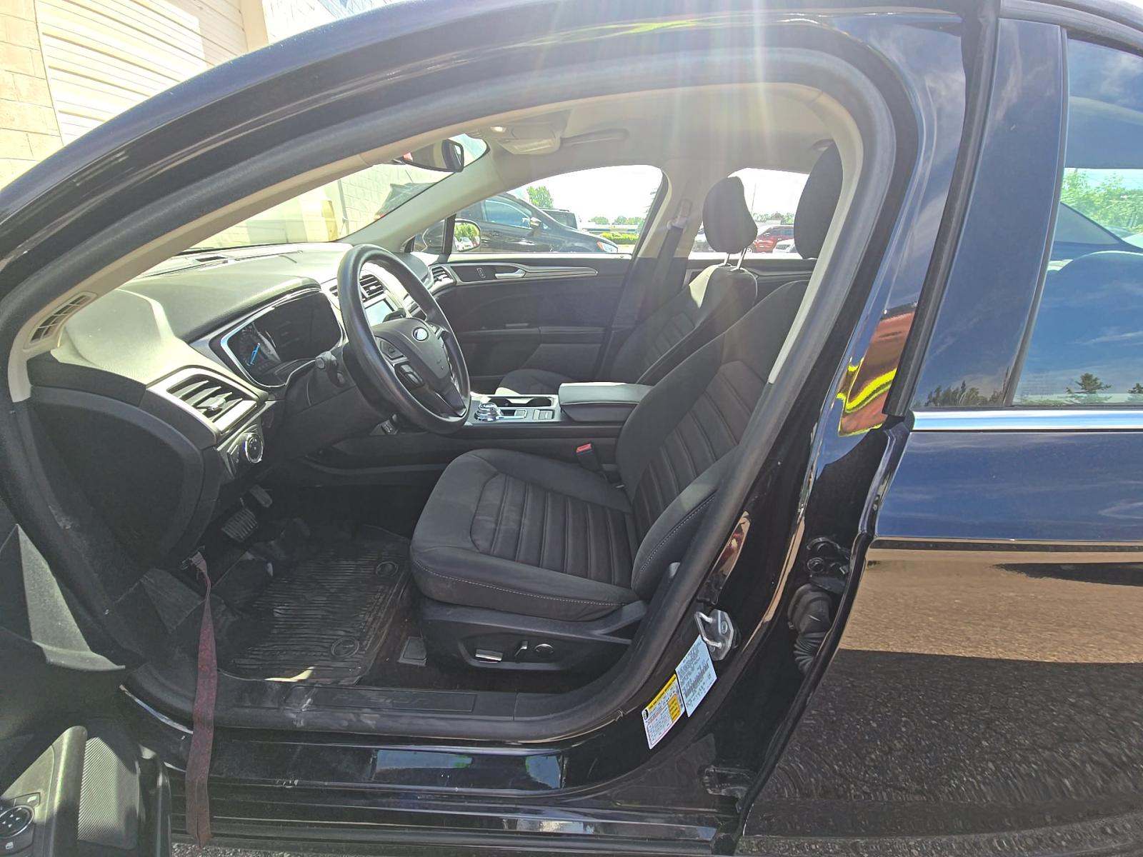 FORD FUSION - 2