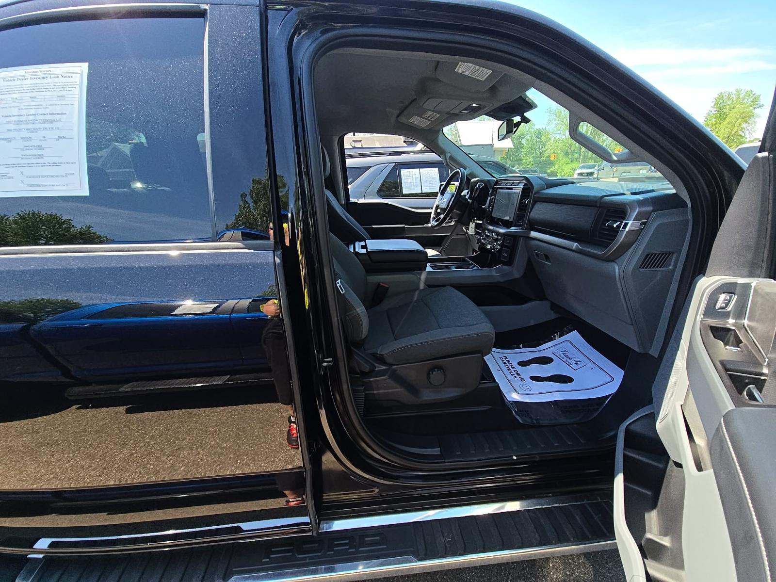 2024 Ford F-150 XLT AWD