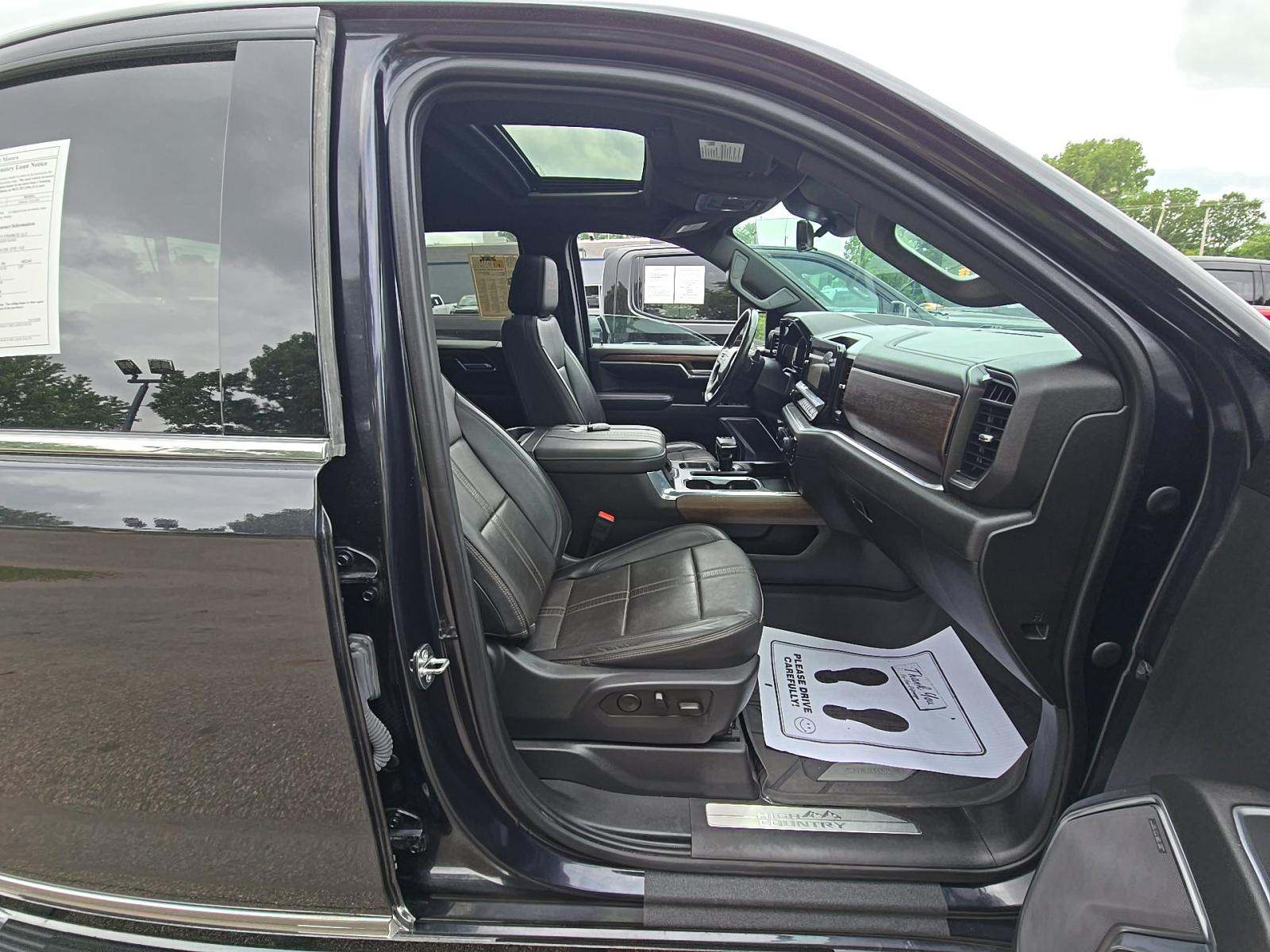 2023 Chevrolet Silverado 1500 High Country AWD