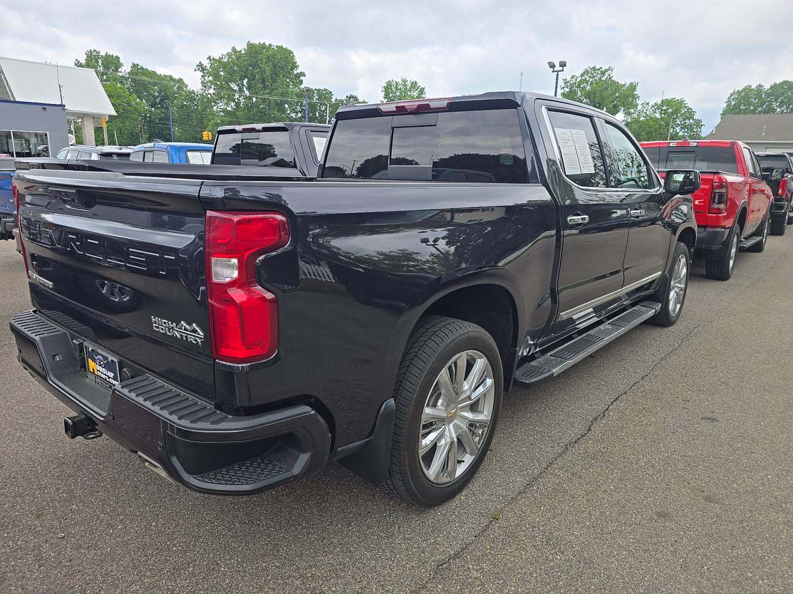2023 Chevrolet Silverado 1500 High Country AWD