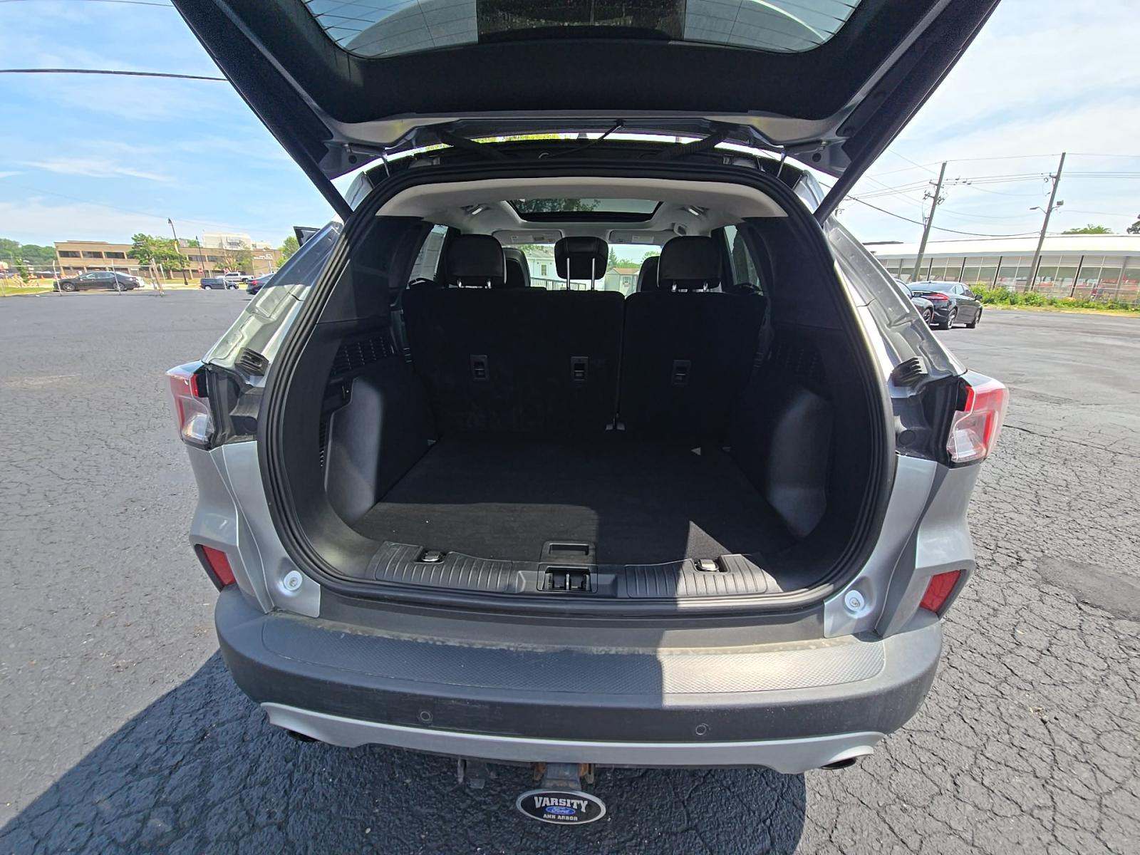 2022 Ford Escape Titanium AWD
