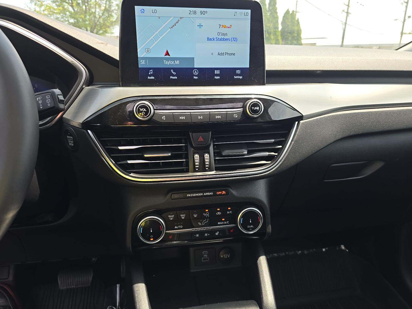 2022 Ford Escape Titanium AWD