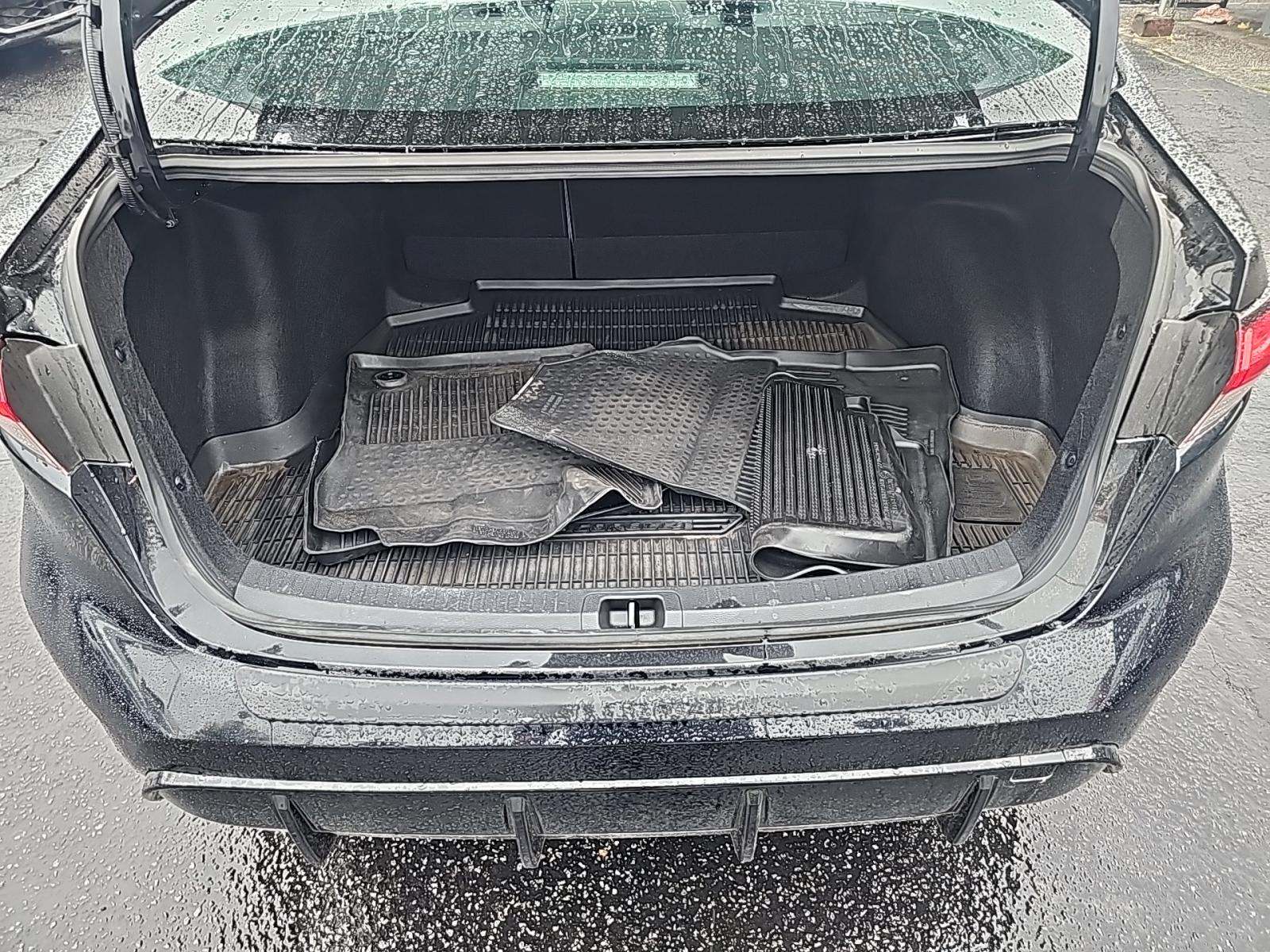 2024 Toyota Corolla Hybrid SE FWD