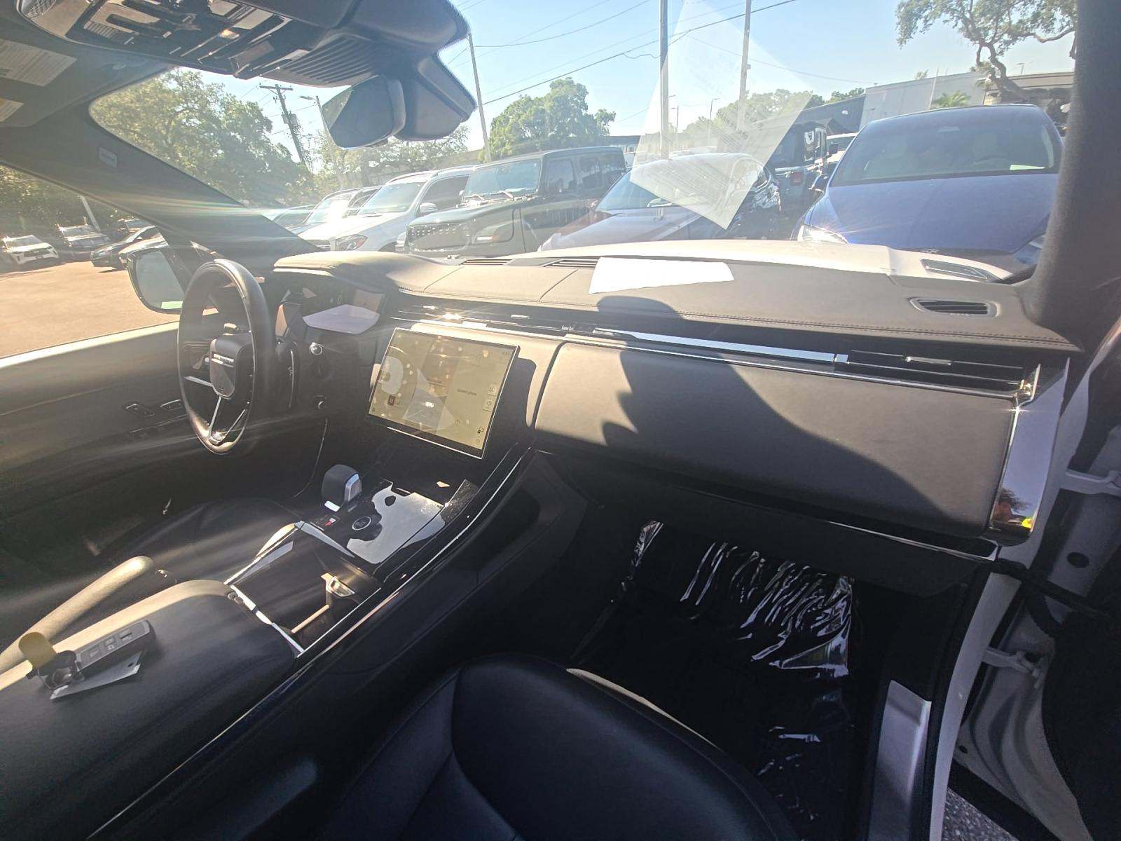 2024 Land Rover Range Rover Sport Dynamic SE AWD