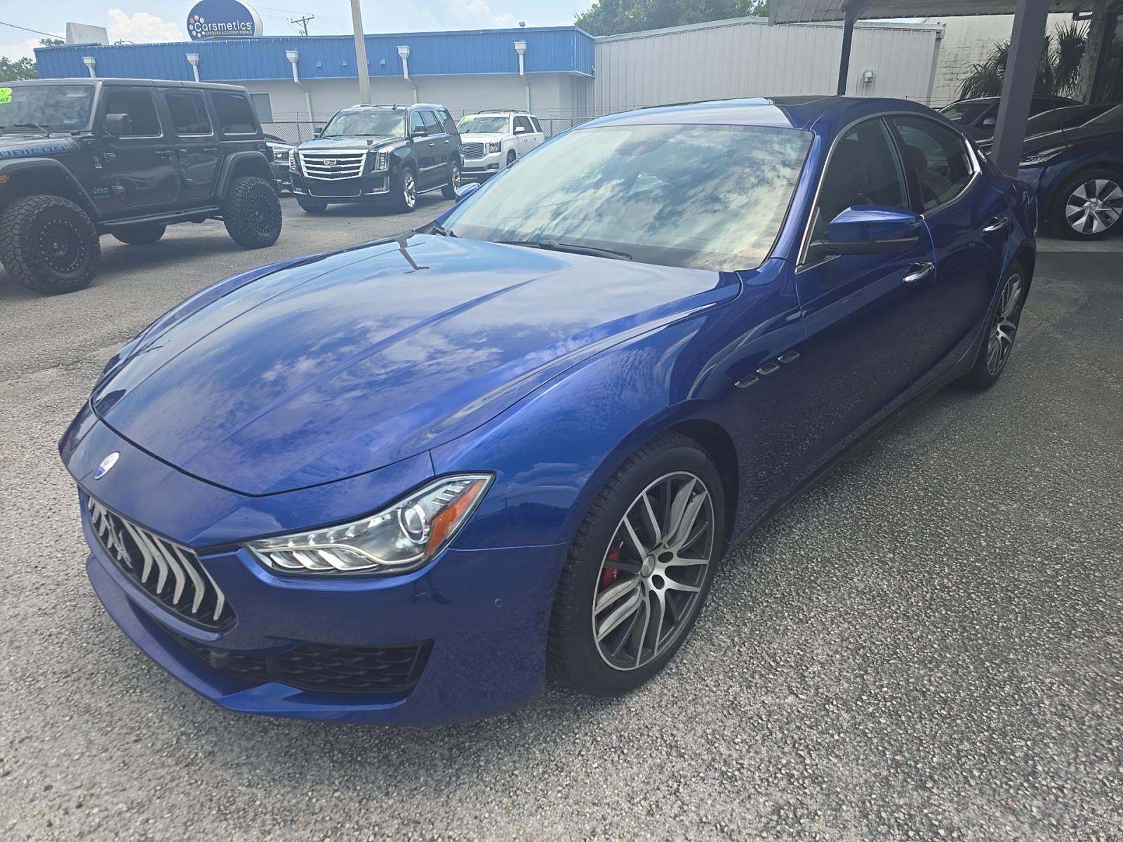 2018 Maserati Ghibli Base RWD