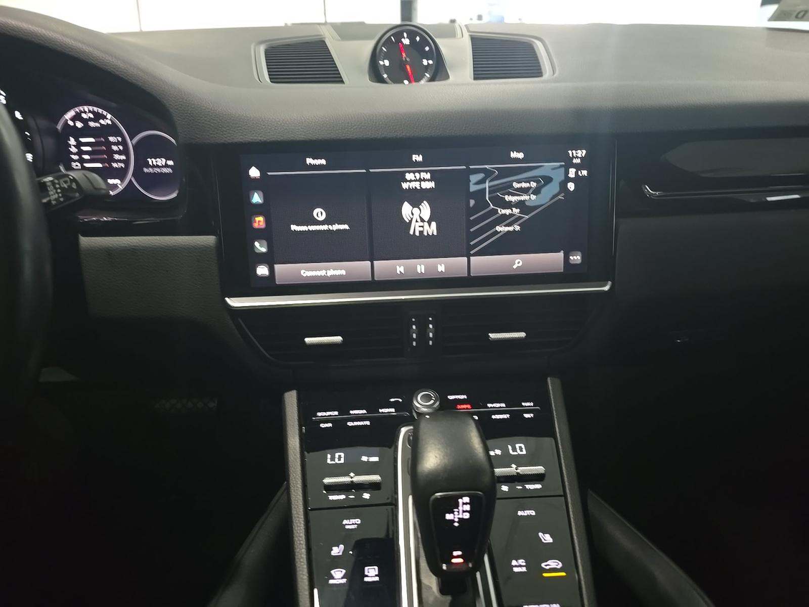 PORSCHE CAYENNE - 10
