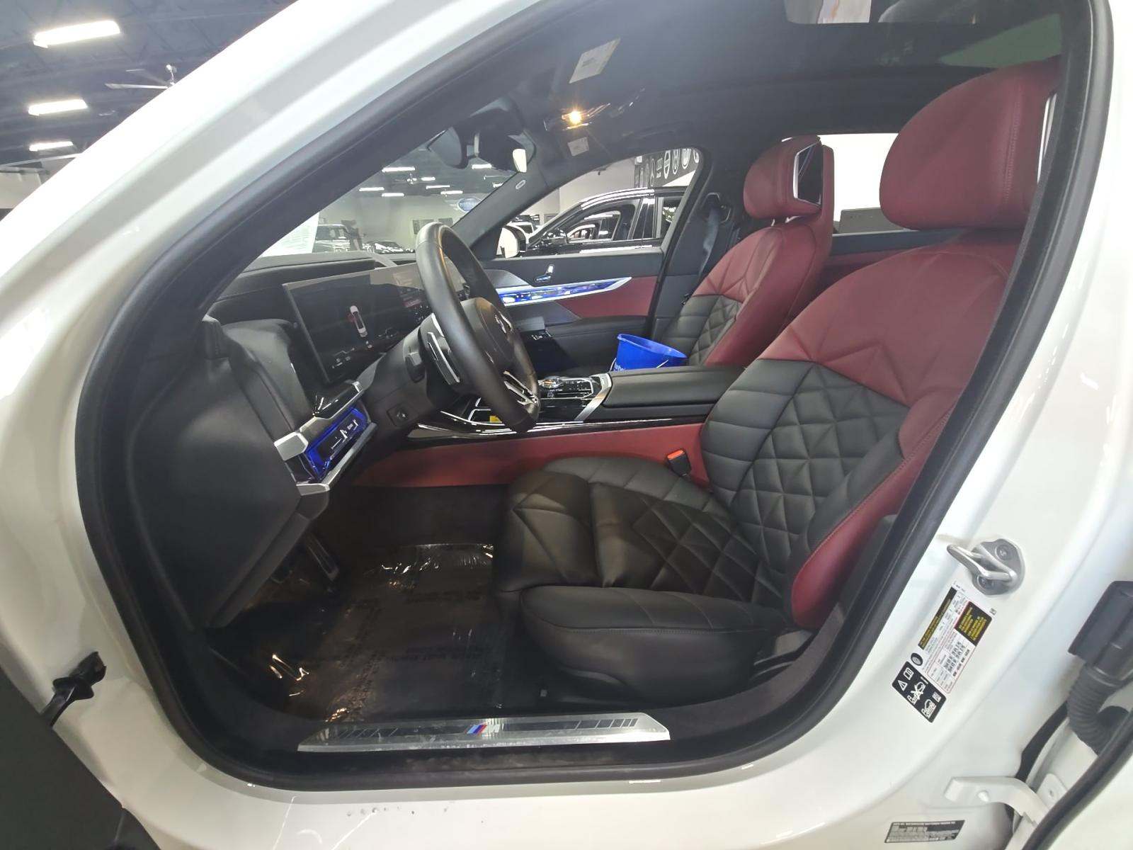 2026 BMW 7 Series 740i xDrive AWD