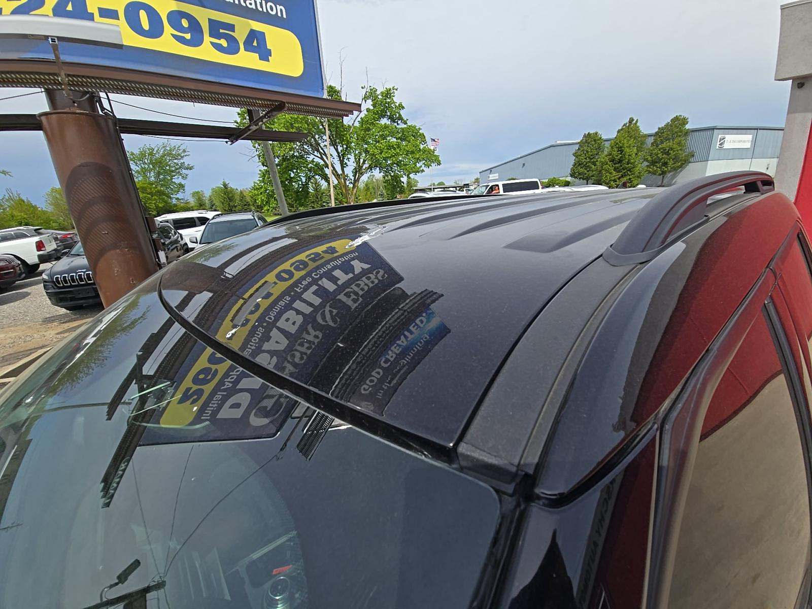 FORD EXPLORER - 8