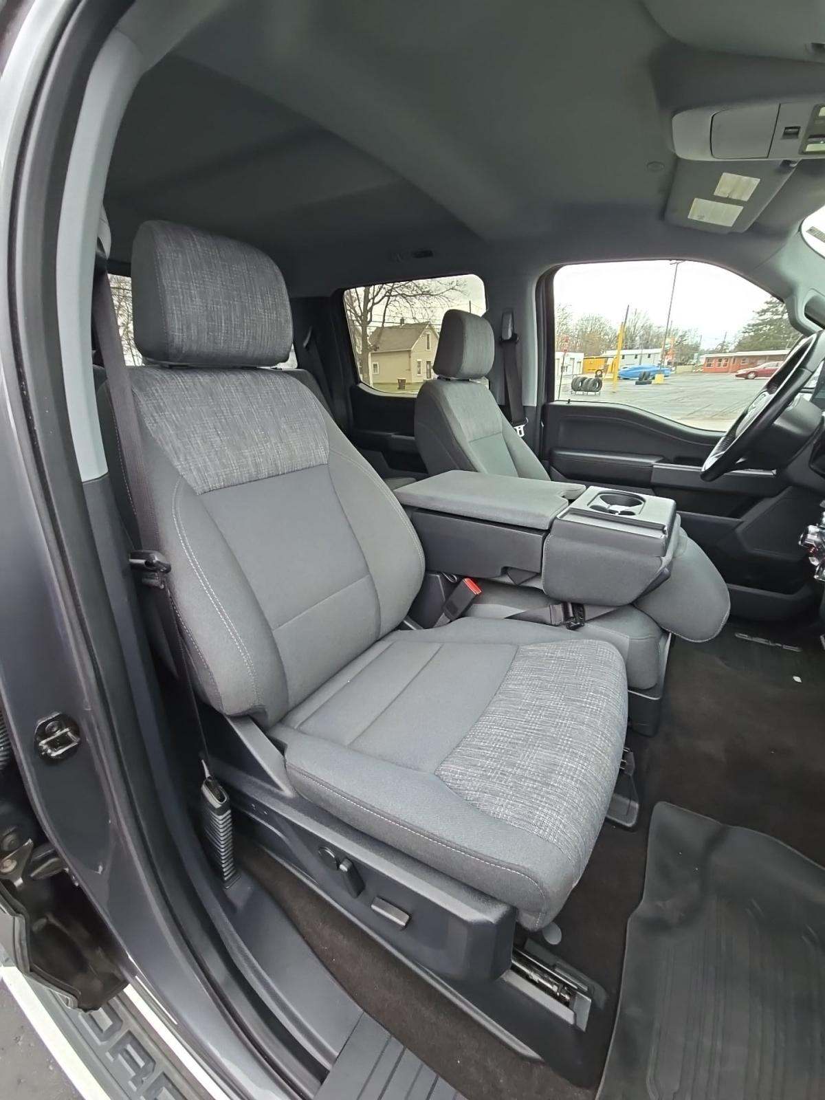 2022 Ford F-150 Hybrid XLT AWD