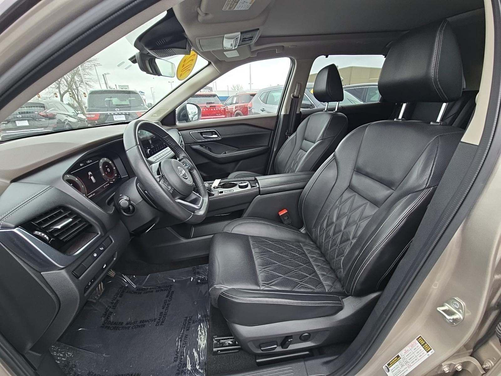 2022 Nissan Rogue Platinum AWD