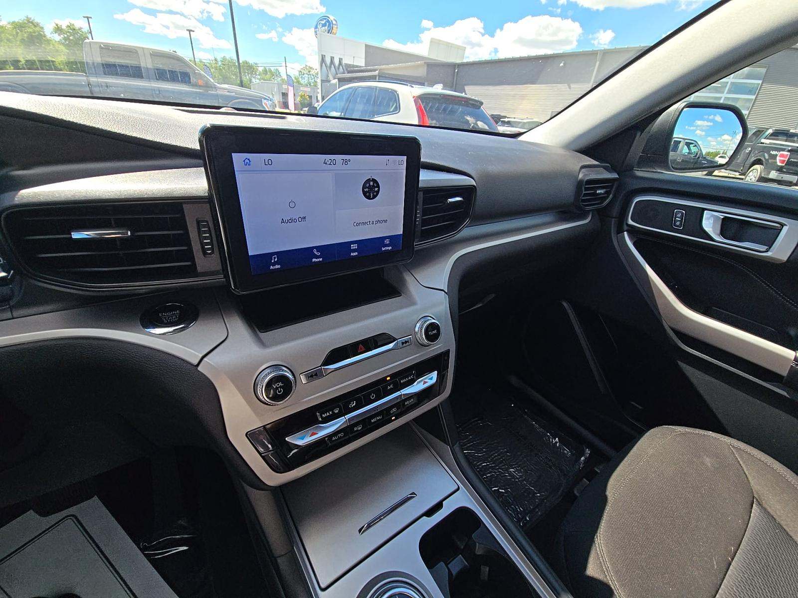 2023 Ford Explorer XLT RWD