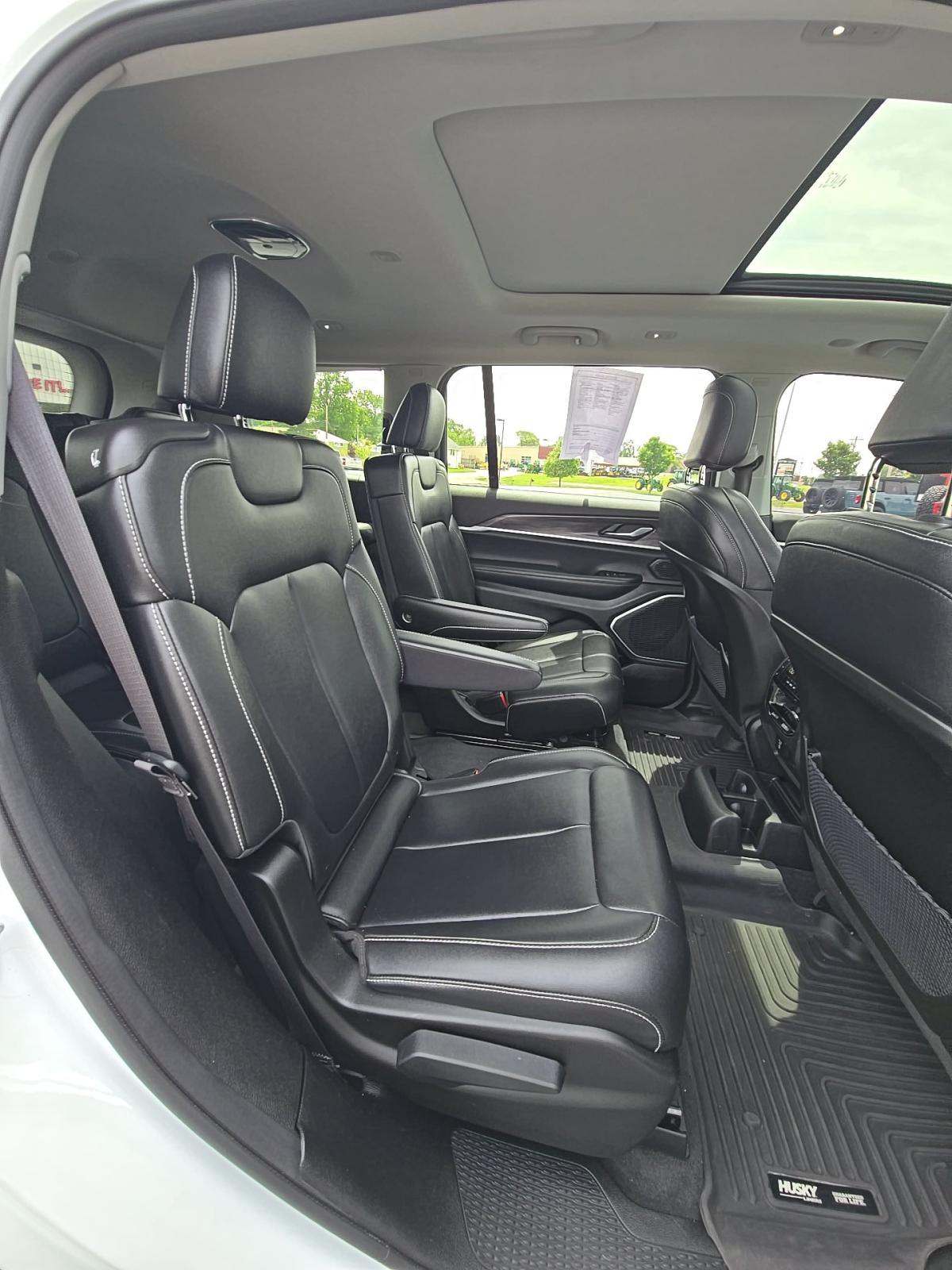 2023 Jeep Grand Cherokee L Limited AWD