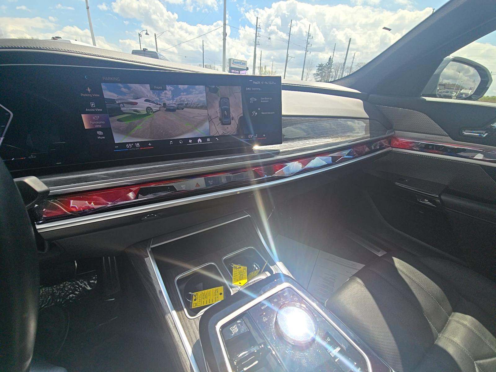 2025 BMW 7 Series 740i xDrive AWD