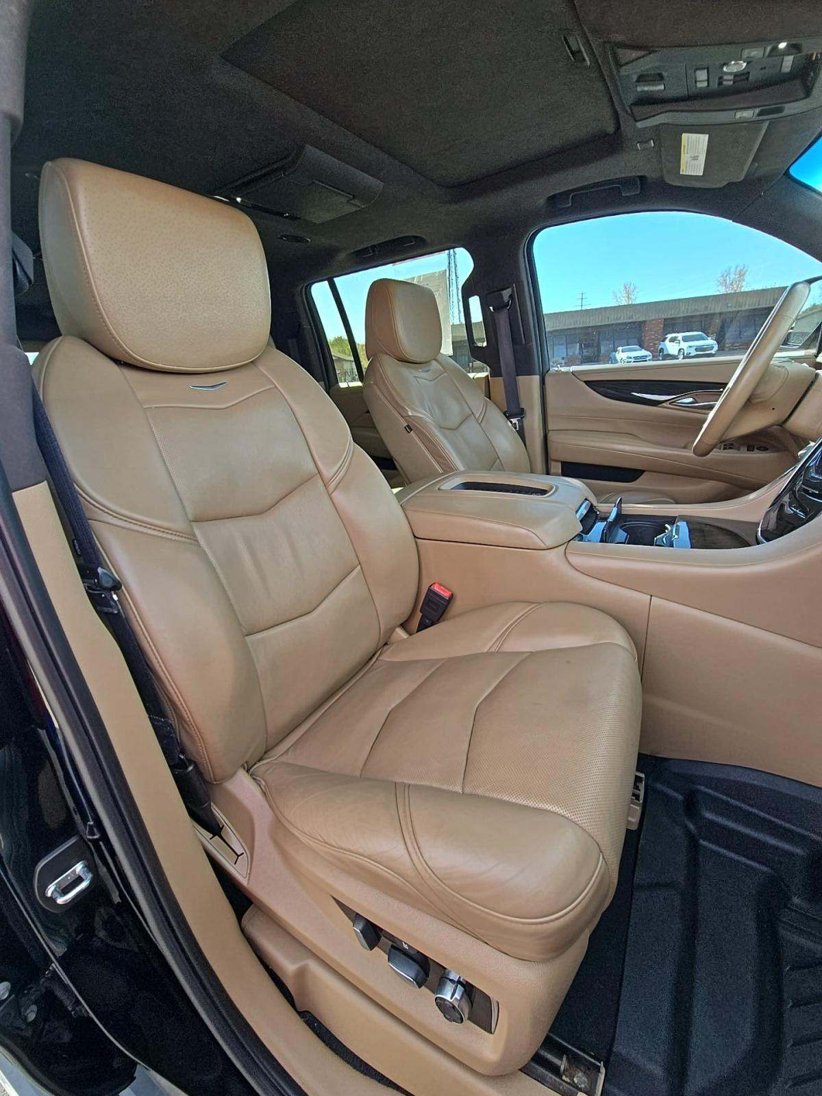 2018 Cadillac Escalade ESV Platinum AWD