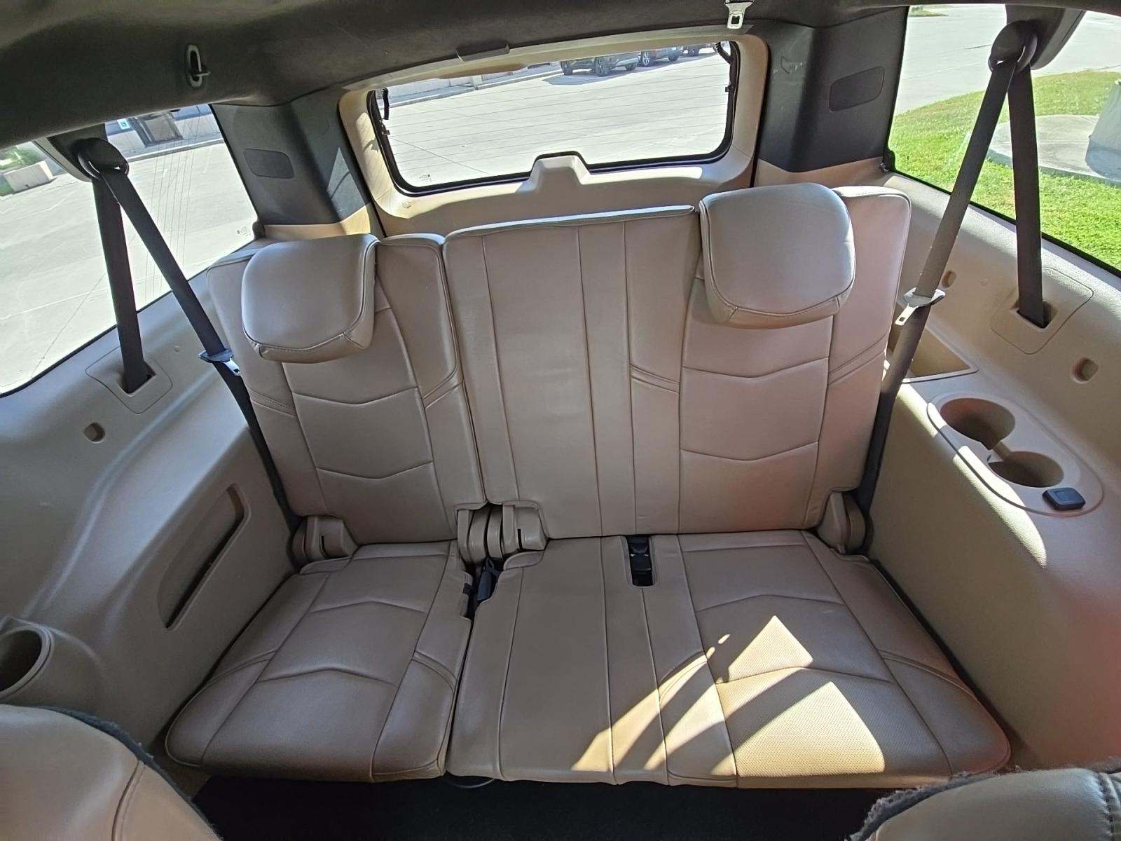 2018 Cadillac Escalade ESV Platinum AWD