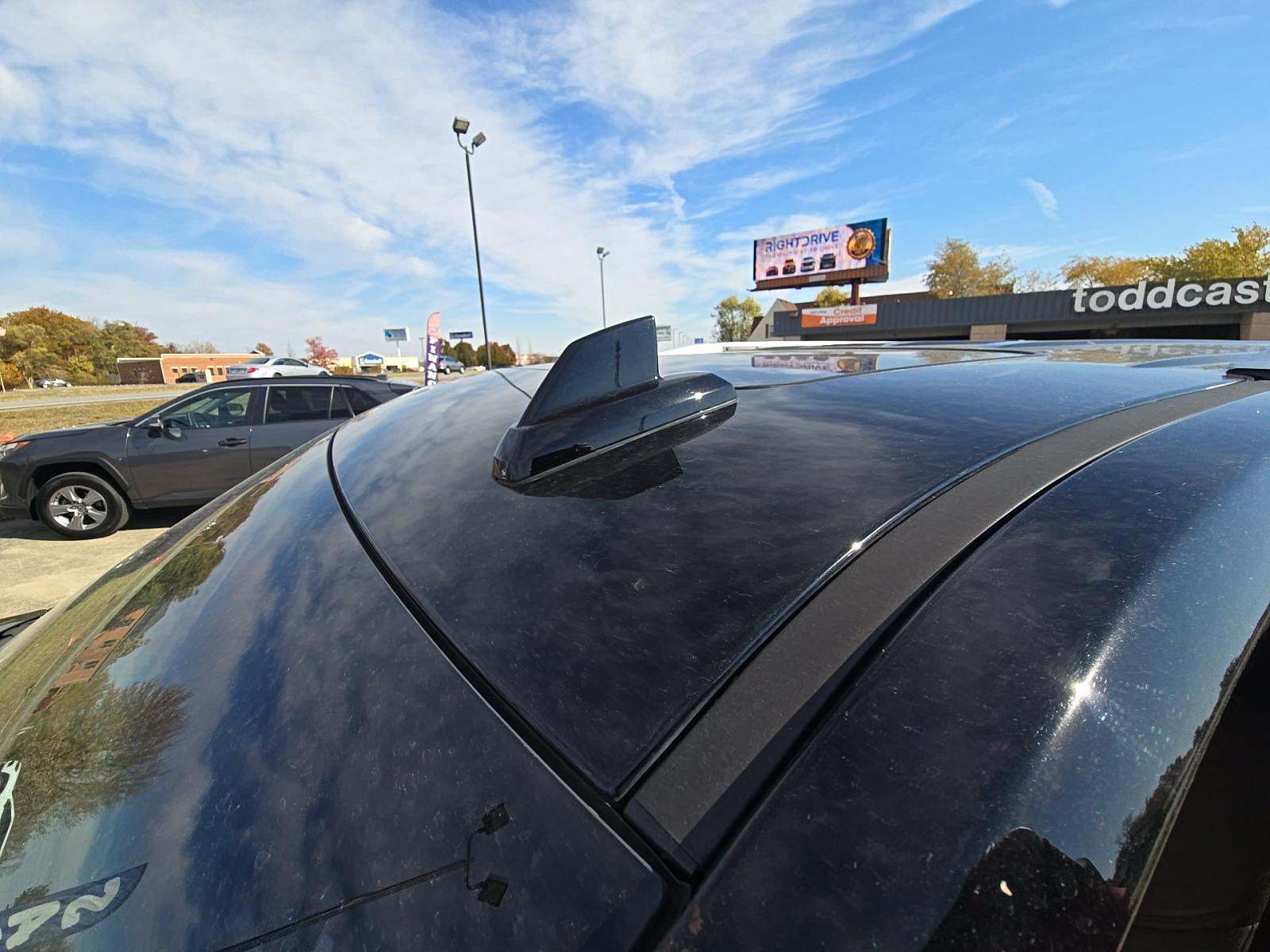 2018 Cadillac Escalade ESV Platinum AWD