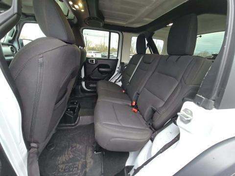 JEEP UNLIMITED SPORT WILLYS EDITION - 9