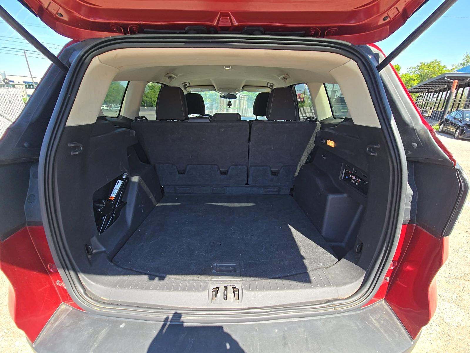 FORD ESCAPE - 10