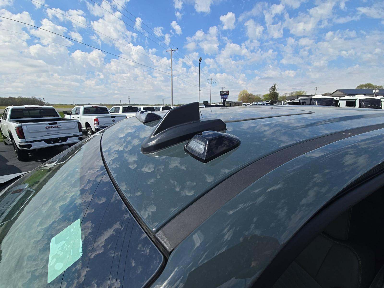 CHEVROLET SILVERADO - 8