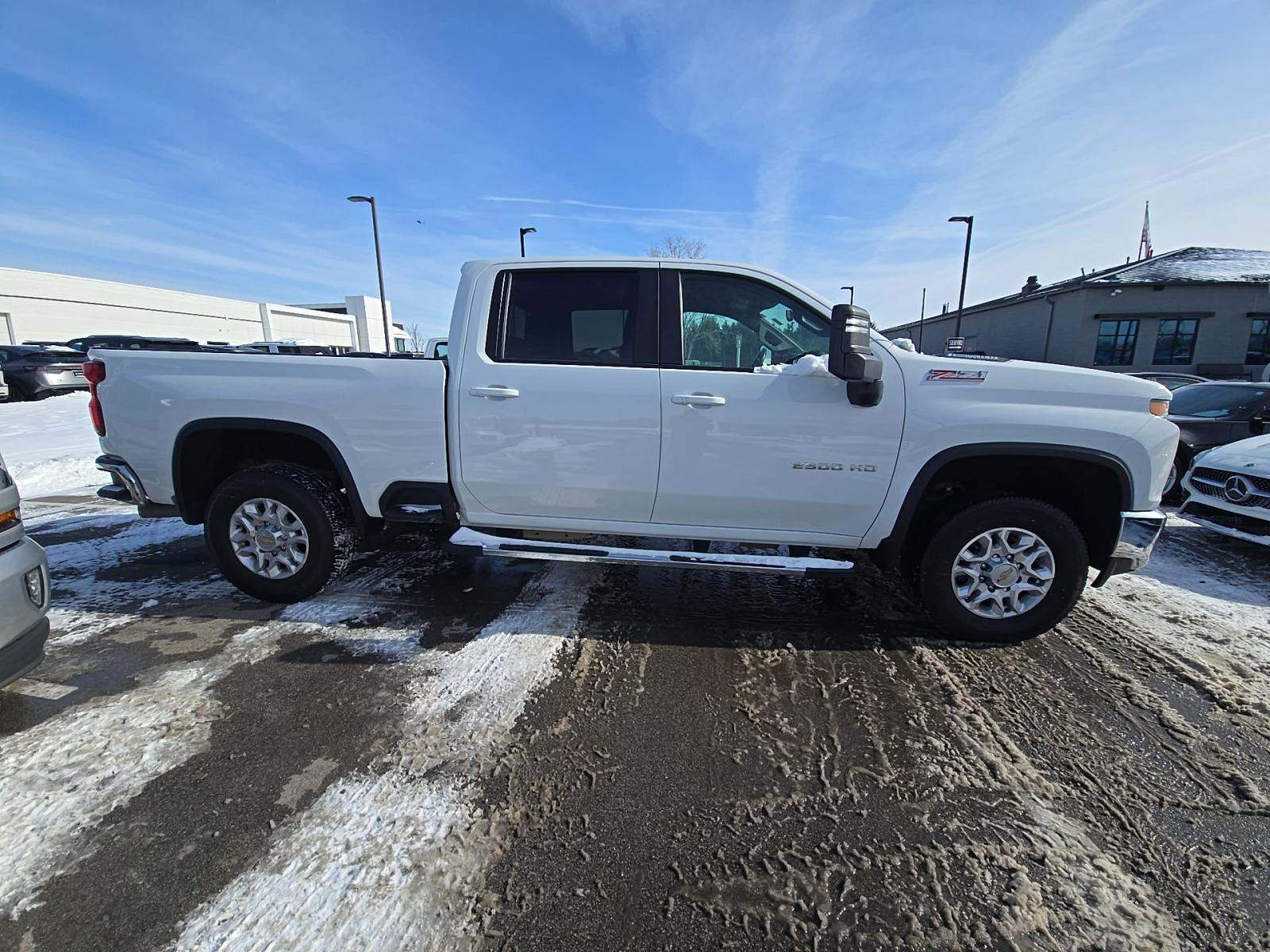 2023 Chevrolet Silverado 2500HD LT AWD