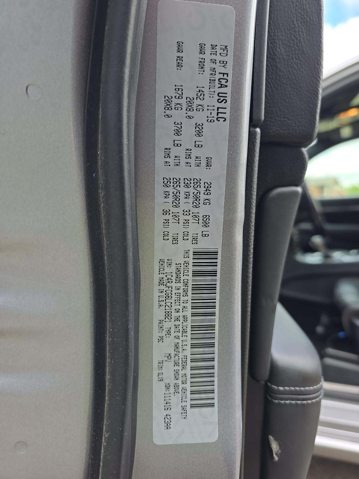 JEEP GRAND CHEROKEE - 1