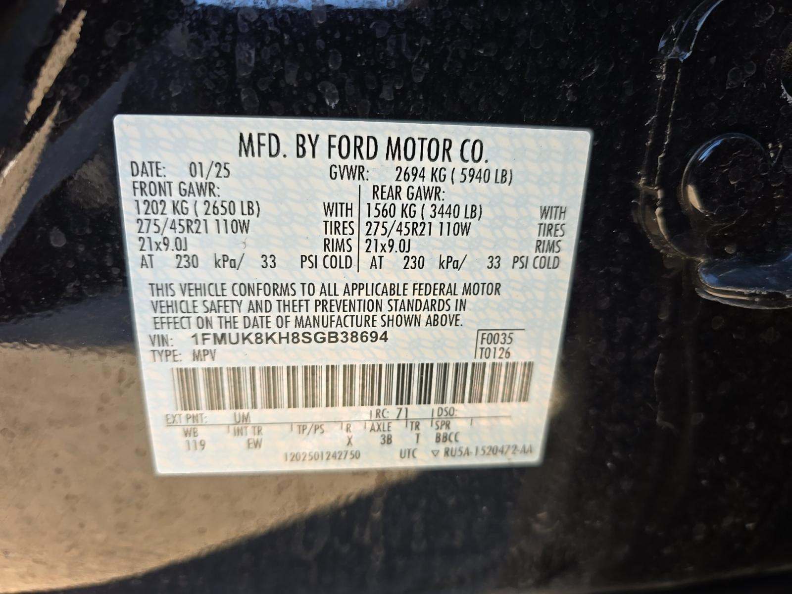 2025 Ford Explorer ST-Line AWD