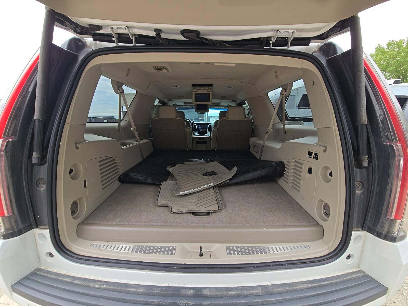 2019 Cadillac Escalade ESV Premium Luxury AWD