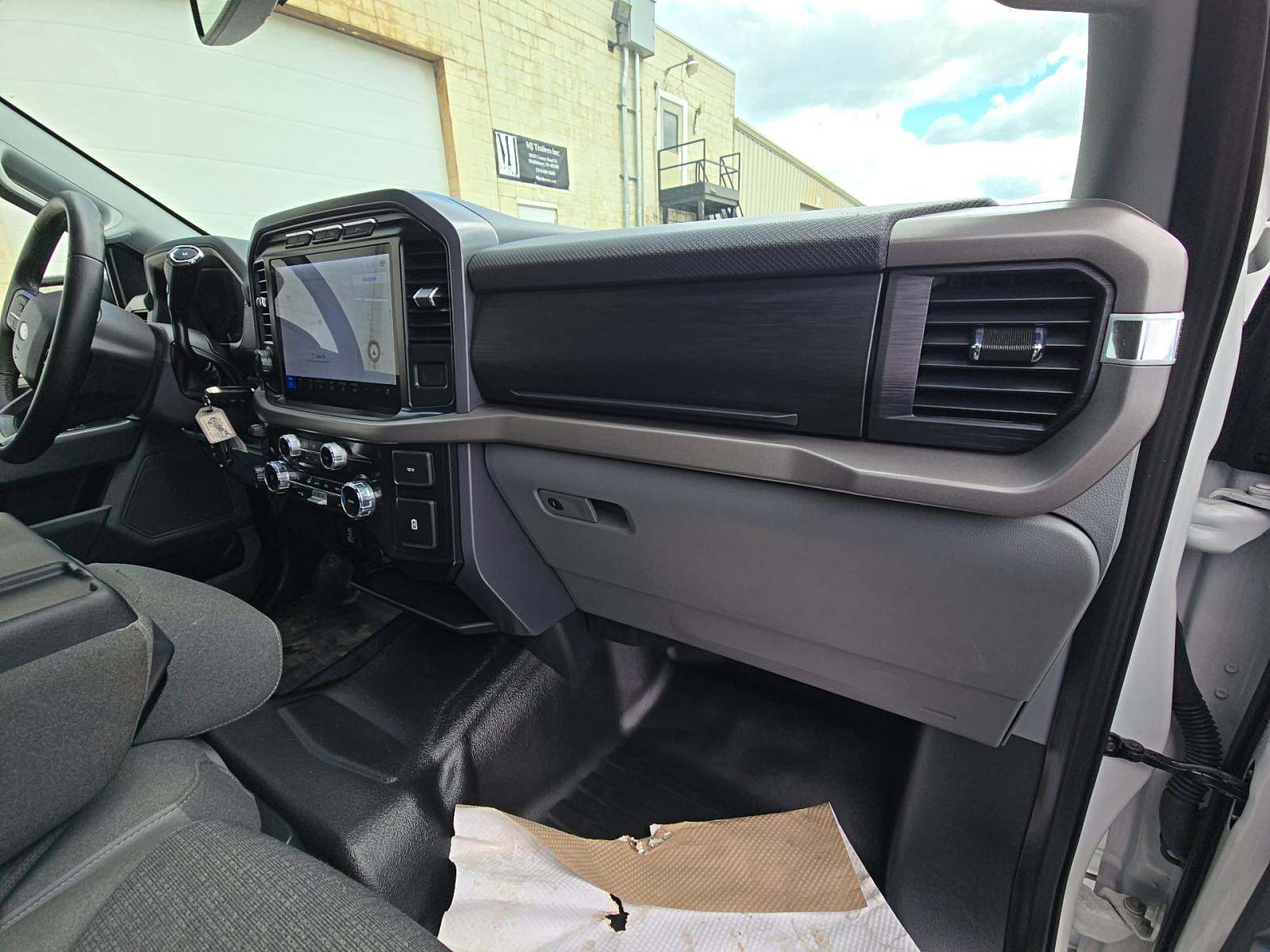 2024 Ford F-150 XLT AWD