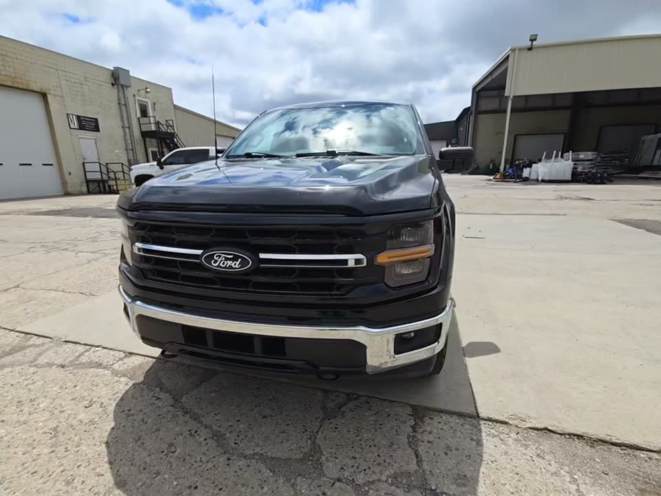 2025 Ford F-150 XLT AWD