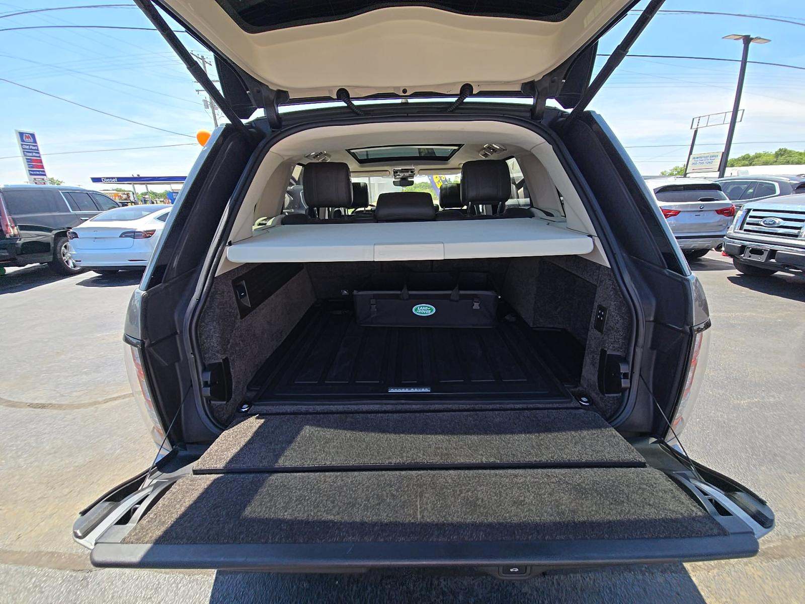 LAND ROVER RANGE ROVER - 10
