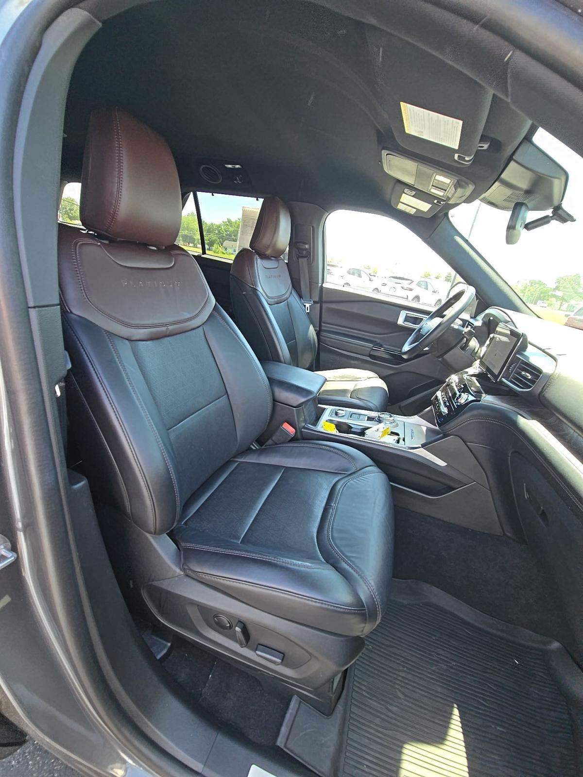 2023 Ford Explorer Platinum AWD