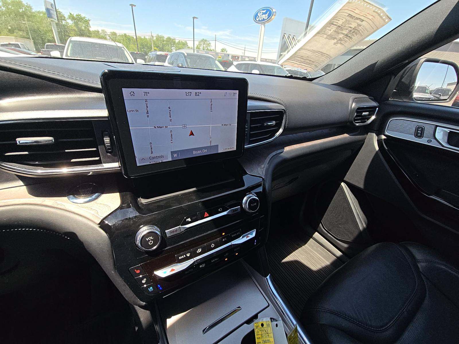 2023 Ford Explorer Platinum AWD