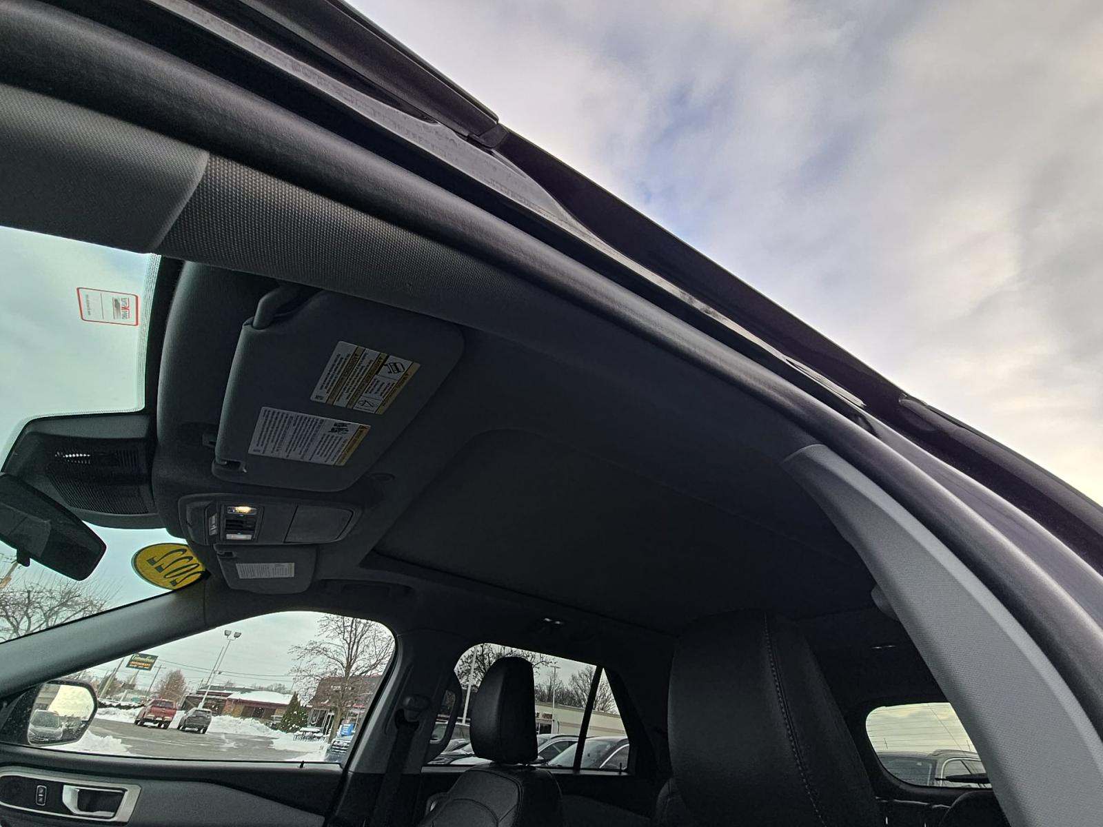 2022 Ford Explorer XLT AWD