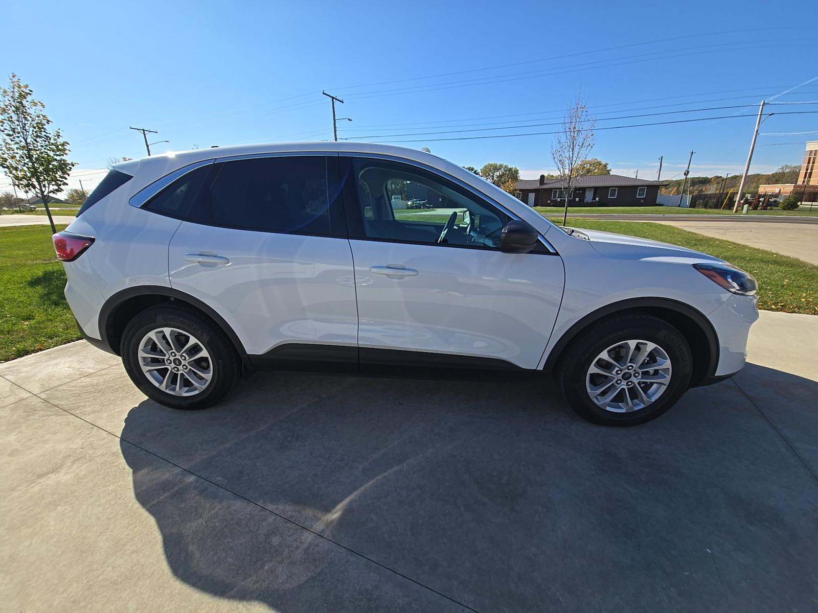 2022 Ford Escape Hybrid SE AWD