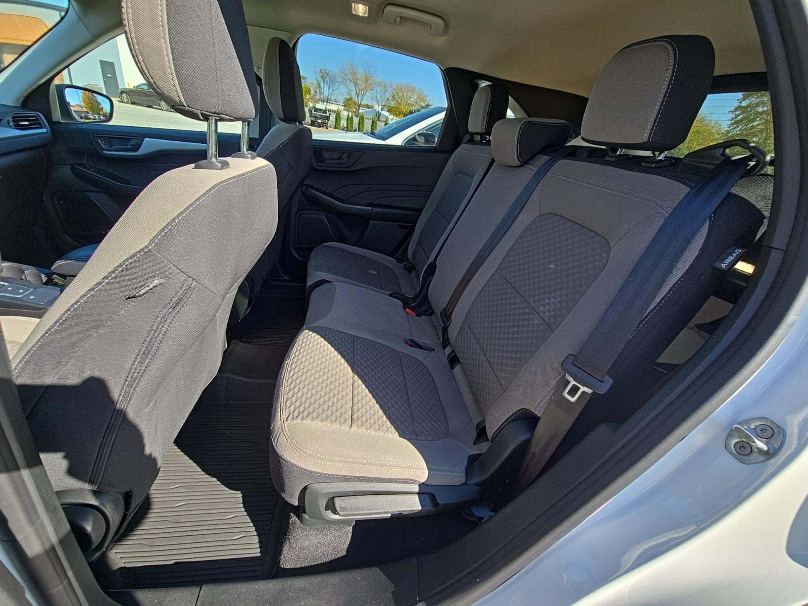 2022 Ford Escape Hybrid SE AWD