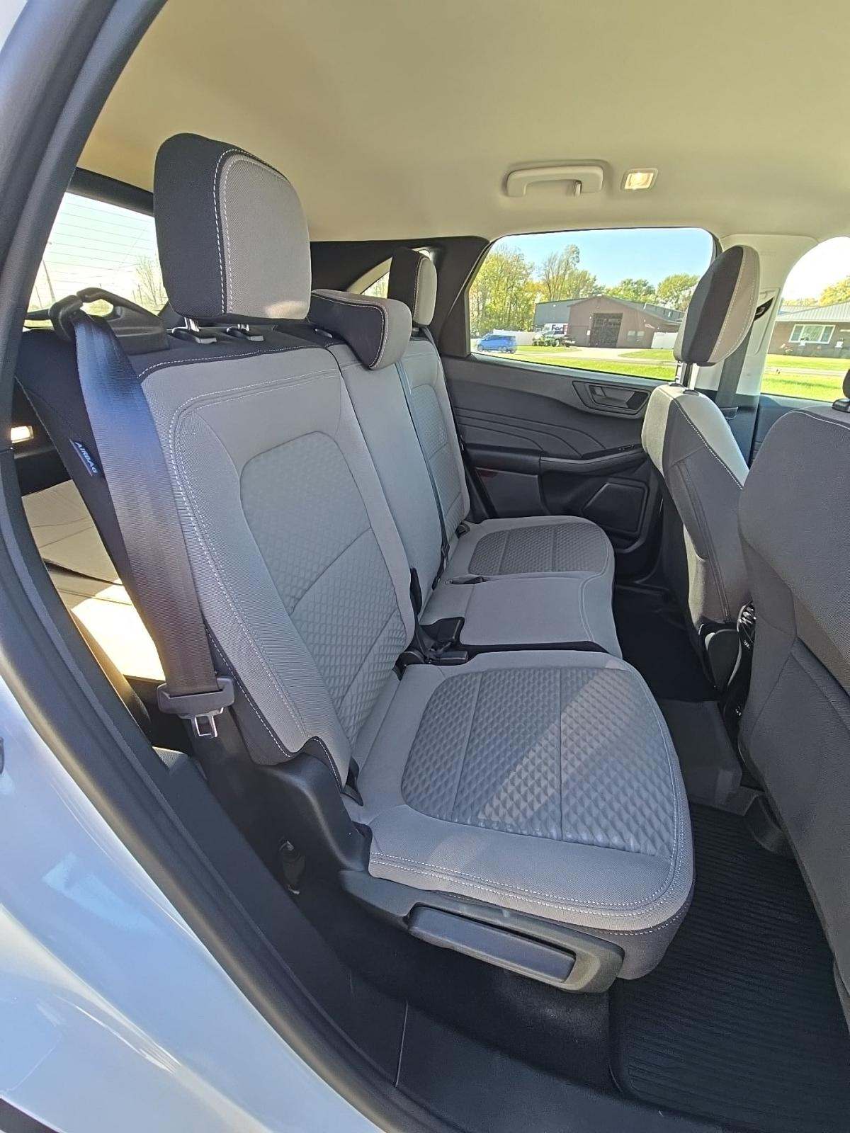 2022 Ford Escape Hybrid SE AWD